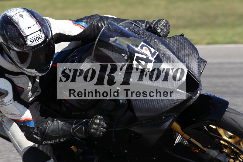 /Archiv-2025/48 25.08.2025 Cornu Master School ADR/rot-rouge/42